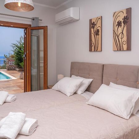 Villa Cleopatra Фіскардо Екстер'єр фото