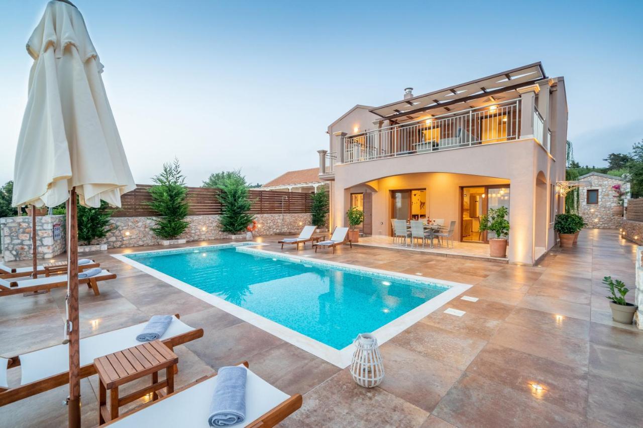 Villa Cleopatra Фіскардо Екстер'єр фото